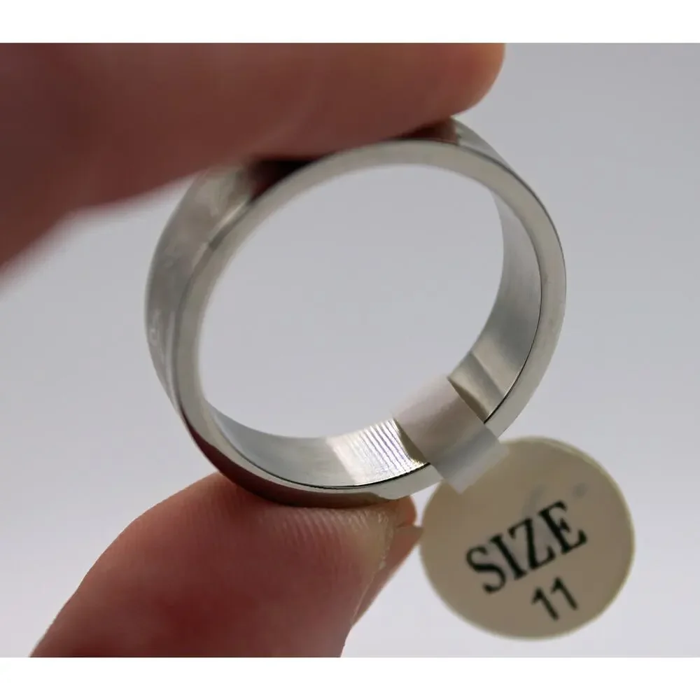 NOS Y2K Stainless Steel Celtic Knot Etched Ring